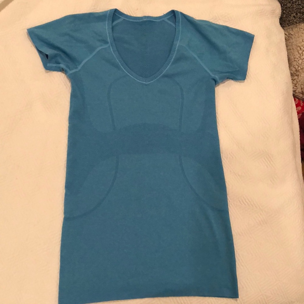 Lululemon Athletica blue T-shirt